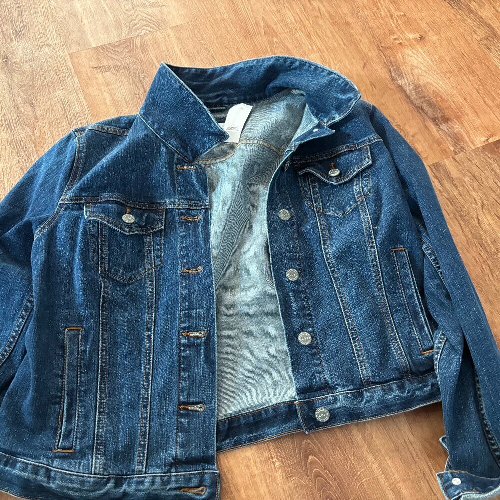 NEW WITH TAGS: Loft Jean Jacket